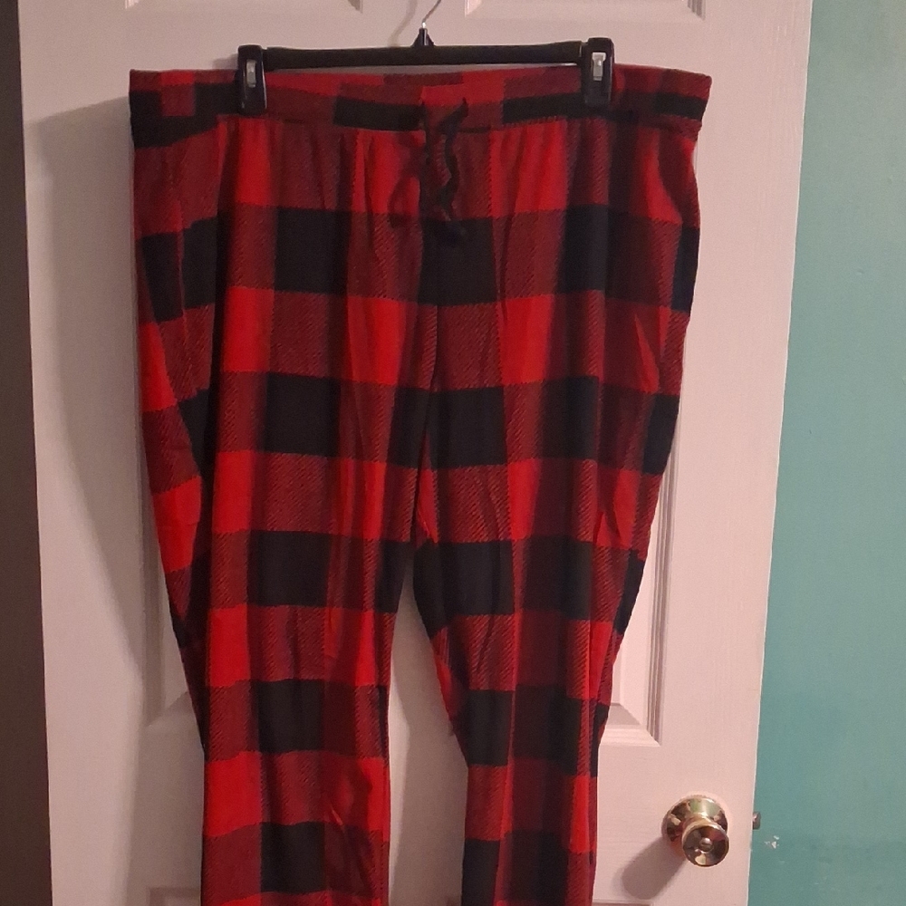 Buffalo Plaid Fleece Pajama Pants